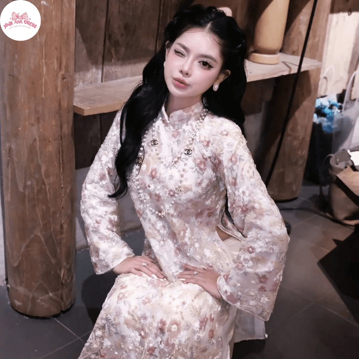 Áo dài kim sa lấp lánh thêu hoa 1 ảnh-áo-dài